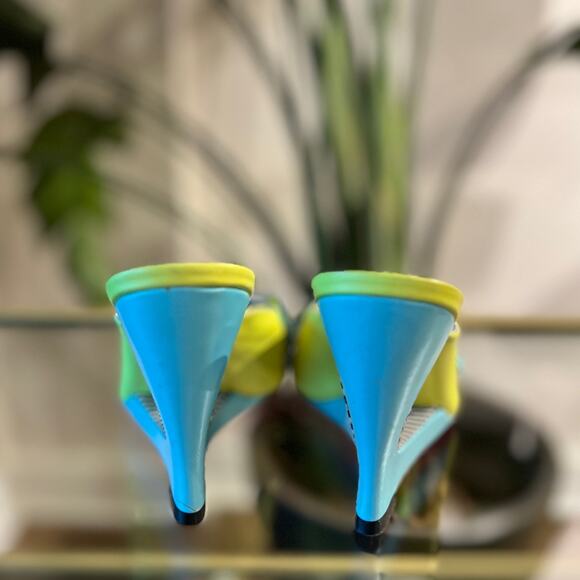 EMILIO PUCCI Retro Wedges SZ 37 1/2 - Picture 5 of 6